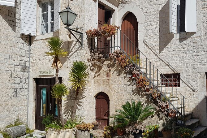 Private guided tour of Docletian's palace Split & Trogir by car - Trogir’s Medieval Charm and Architectural Wonders