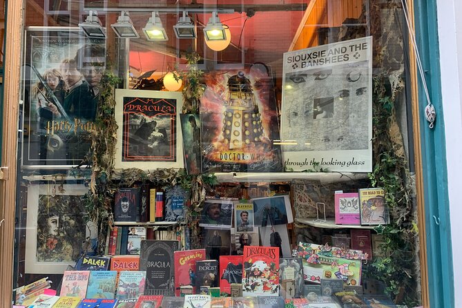 Private Guided Tour of Harry Potter Locations - English/ Italian - Observing Londons Iconic Landmarks Used in Films