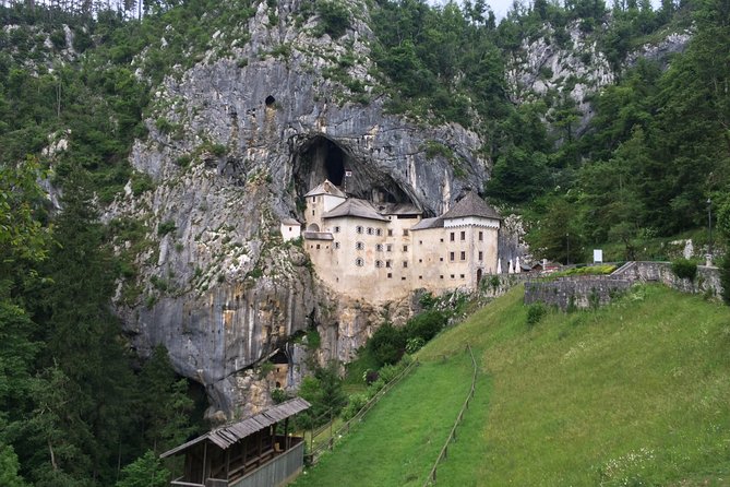 Private Guided Tour of Ljubljana and Lake Bled from Zagreb - Who Should Book This Tour