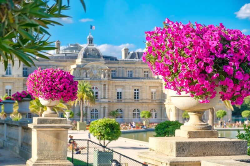 Private Guided Tour of Luxembourg Gardens & Panthéon Tickets - Inside the Panthéon: Stories of France’s Greats