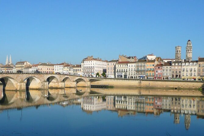 Private guided tour of Macon with your professional guide! - Discover Macon with a Private Official Guide for an Intimate Experience