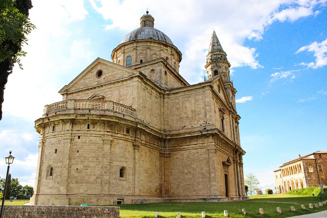 Private Guided Tour of Montepulciano with wine tasting - Key Points