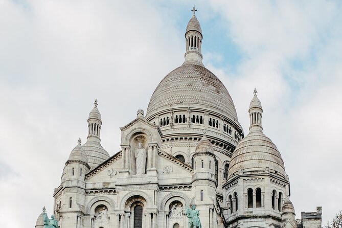Private Guided Tour of Paris in a Vintage Land Rover - Accessibility and Suitability