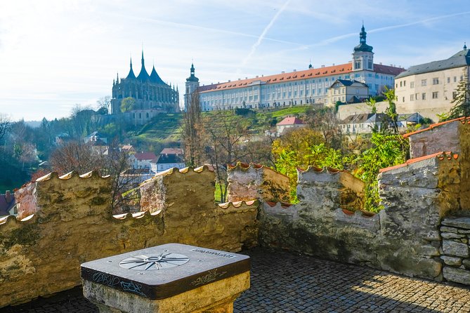 Private Guided Tour Prague to UNESCO Kutna Hora with Transfers - Key Landmarks: Gothic Stone Fountain and Italian Court