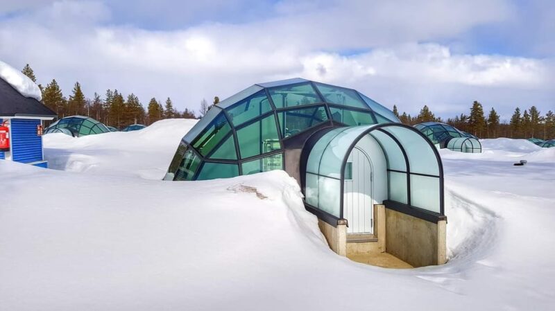 Private Guided Tour Rovaniemi To Kakslauttanen /Saariselka - Exploring the Kakslauttanen Glass Igloos and Local Traditions