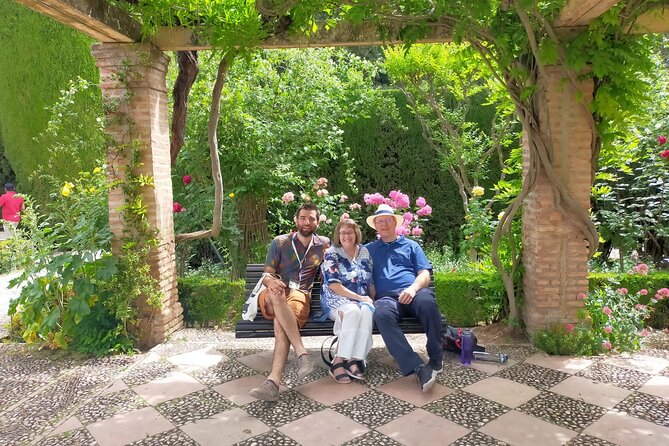 Private Guided Tour to Alhambra with Tickets to City Monuments - Why Choose This Tour Over Others