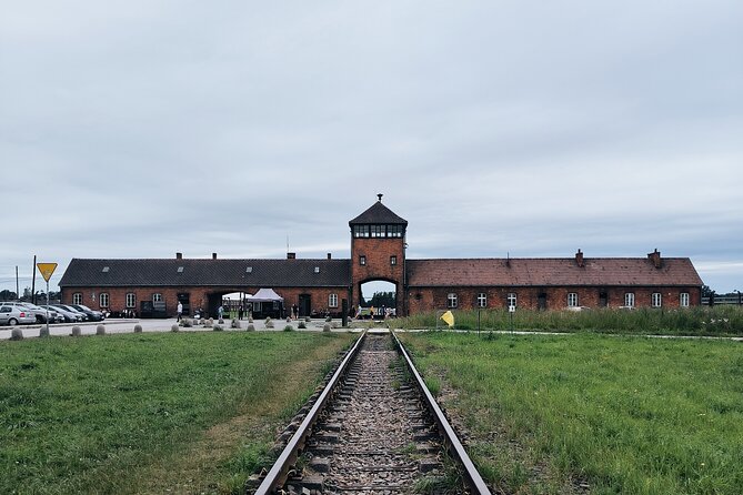 Private Guided Tour to Auschwitz & Birkenau from Krakow - The Significance of the Auschwitz Memorial and Museum