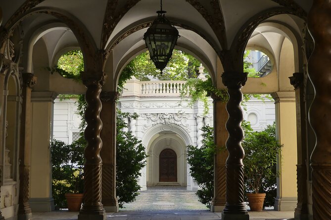 Private Guided Tour to Discover and Shoot the Iconic Places of Turin - Discovering Turin’s Most Famous Square: Piazza Vittorio Veneto