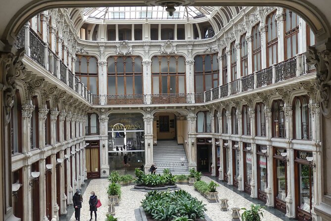 Private Guided Tour to Discover and Shoot the Iconic Places of Turin - Palazzo di Città: The Civic Square with a Historic Past