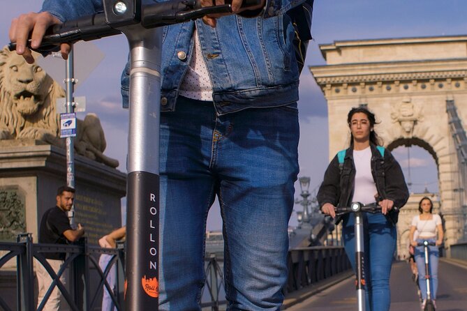 PRIVATE Guided walking Tour in Budapest - The Knowledgeable Guide: Levi