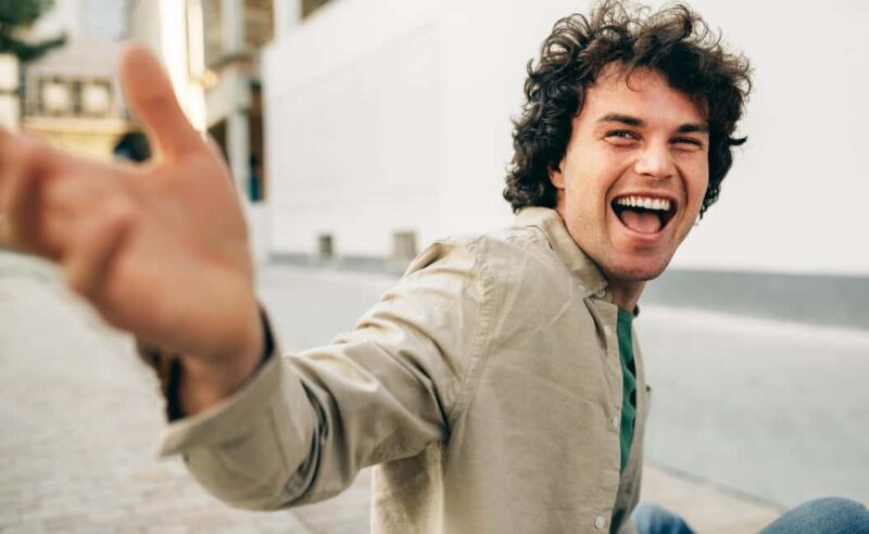 Private Guided Walking Tour in Edinburgh with Whisky Tasting - Visiting Gladstones Land and Royal Mile Highlights