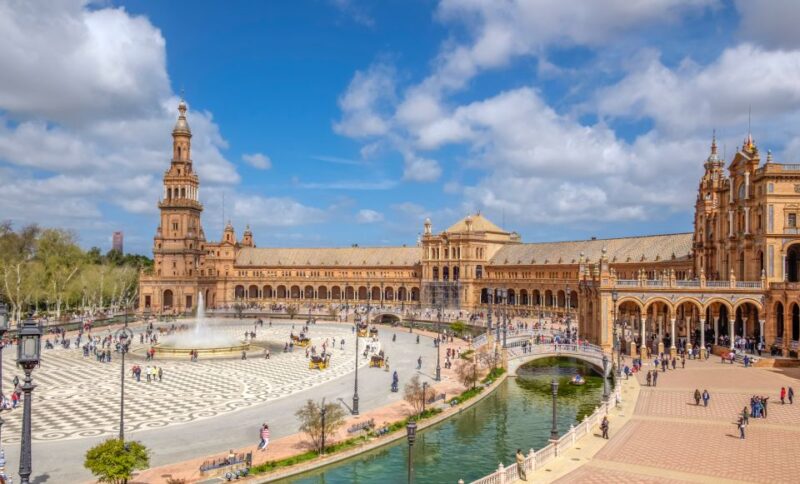 Private Guided Walking Tour in Seville (1h tapas tour) - Guided Tapas Visit: Tasting Seville’s Flavors