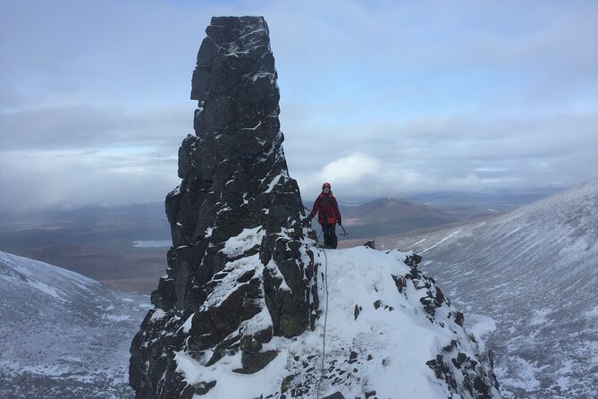 Private Guided Winter Mountaineering Experience in the Cairngorms - Safety Measures and Emergency Equipment