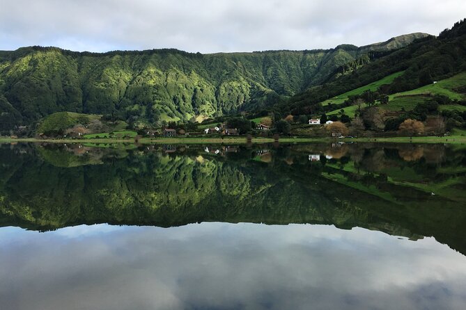 Private Half-Day 4x4Tour to Sete Cidades Volcano - Inside the Caldera of Sete Cidades