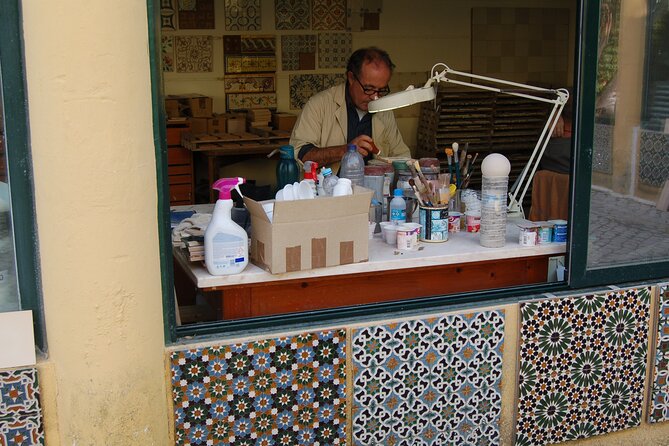 Private Half Day Arrabida Tour with Wine Tasting in Sesimbra - Wine Tasting at Bacalhoa Vinhos de Portugal