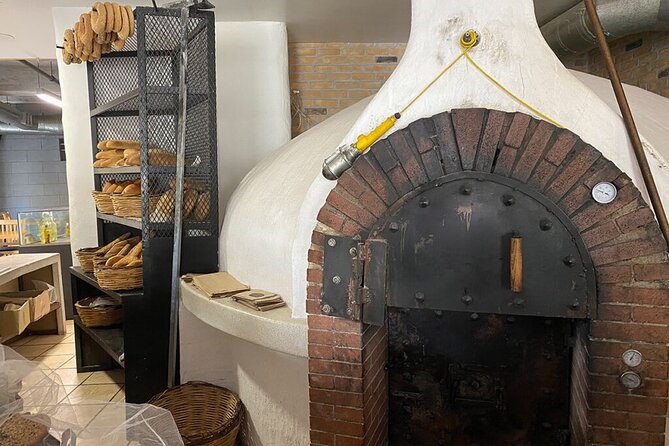 Private Half-Day Food Tour in the Rhode's Medieval Town - Logistics: Meeting Point, Group Size, and Accessibility