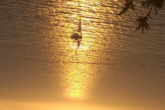 Private Half Day Guided Tour Visit to Santorini - Flexible Meeting Points and Operating Hours