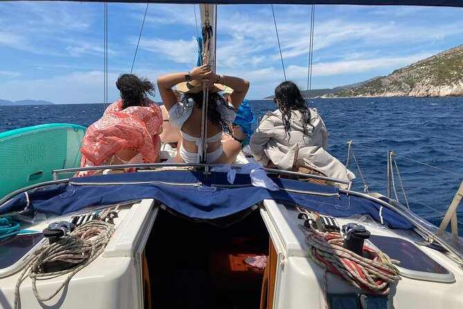 Private - Half Day Sailing from Hvar on a modern sail yacht (up to 8 travellers) - Bring Your Own Drinks for a Customizable Experience