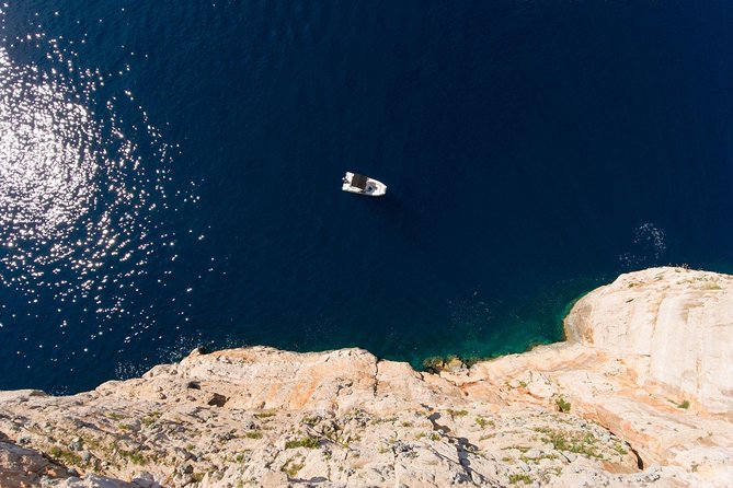 Private Half Day Speedboat tour to Kornati National Park - Exploring Kornati National Park from the Water