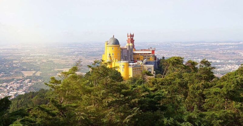 Private Half-Day: The Majestic Pena Palace & Sintra - Discover the Enchanting Pena Palace and Sintra in Half a Day