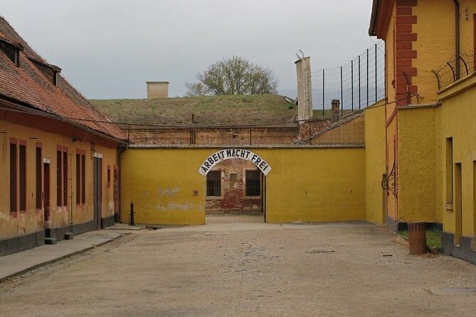 Private Half-Day Tour From Prague To Terezín Concentration Camp - The Hidden Chapel and Its Significance