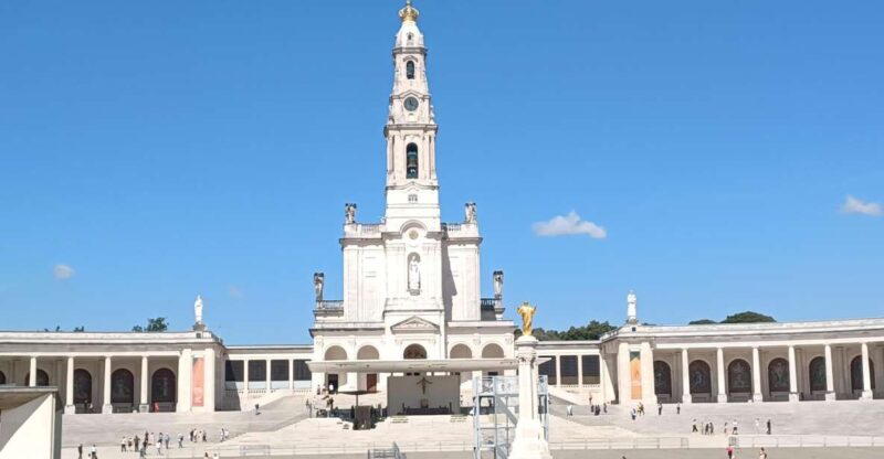 Private half-day tour of Fatima and the shepherds' village - Exploring the Sanctuary of Our Lady of Fatima