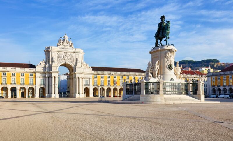 Private Half-Day Tour of Historic Lisbon - Complete Overview of Lisbon’s Main Landmarks in Half a Day
