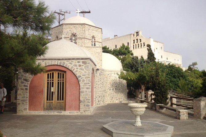 Private Half Day Tour of Santorini's South Side - Red Beach: The Volcanic Wonder