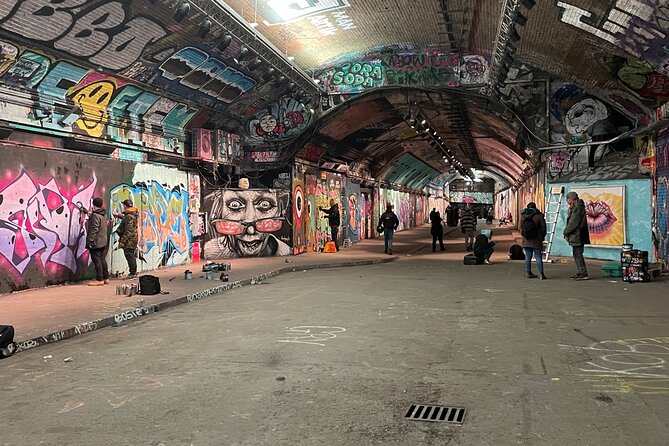 Private Half Day Tour on a London Cab - Visiting the Tower of London and Crown Jewels