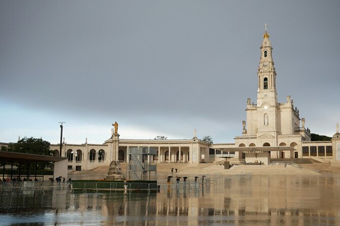 Private Half Day Tour to Fátima - Explore Fátima’s Sacred Sites in a Private Half-Day Tour from Lisbon