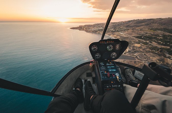 Private Helicopter Tour of Rancho Palos Verdes, Los Angeles, and Long Beach - Meeting and Ending at Long Beach
