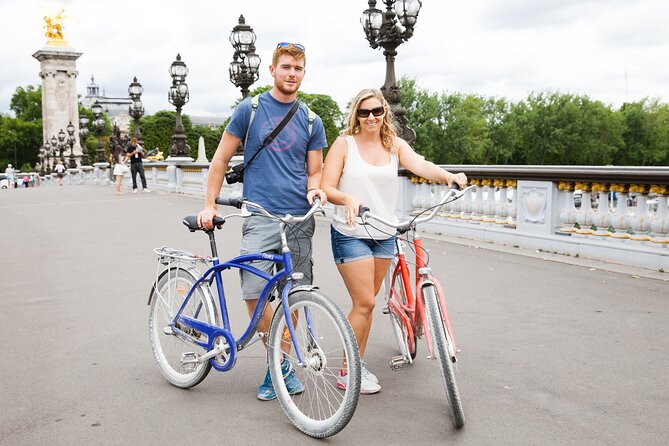 Private Highlights of Paris Bike Tour - Discover the Pont Alexandre III and the French Revolution at Place de la Concorde