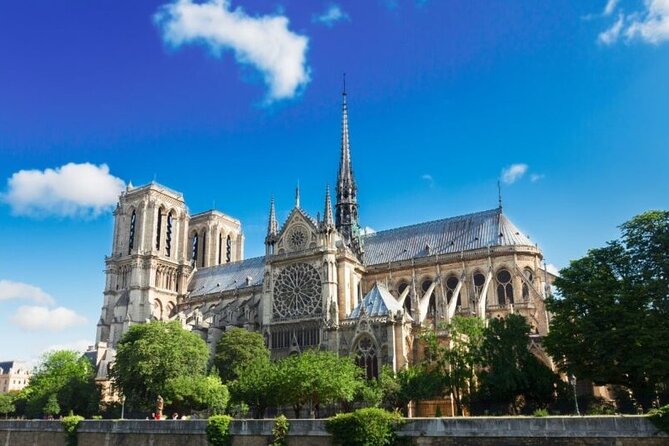 Private Highlights of Paris Tuk-Tuk Experience - Pacing and suitability for travelers