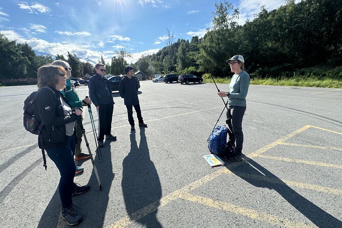 Private Hike and History Trip in Palmer, Alaska - All-Inclusive Comfort and Personalization