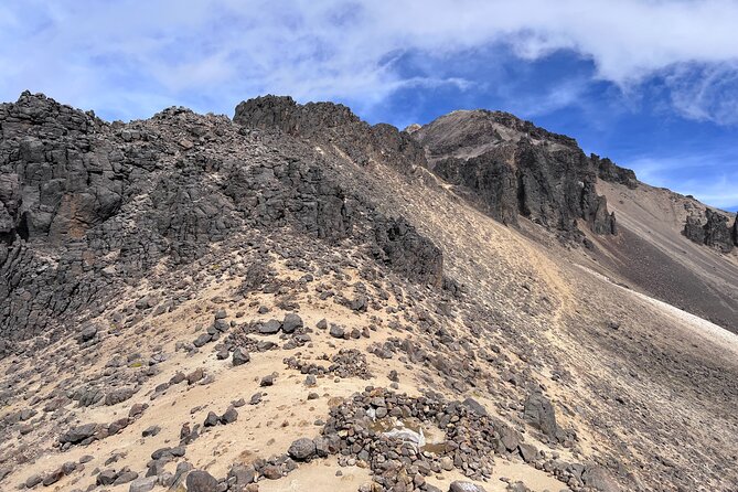 Private Hike next to volcano at 14800 ft. from Mexico city - Logistics and Practical Tips