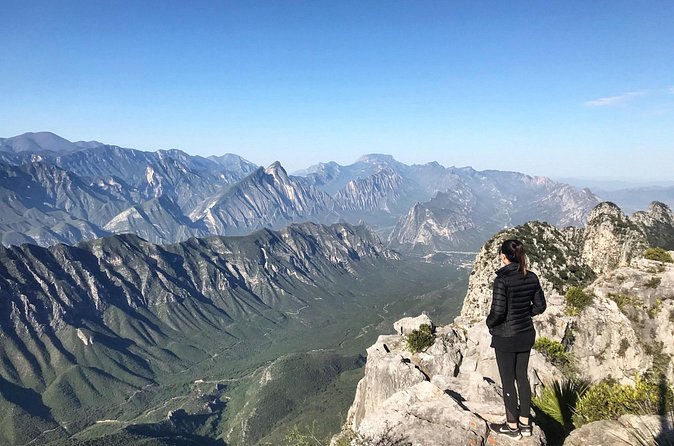Private Hiking to La M in Chipinque Ecological Park - What Guides Bring to the Experience