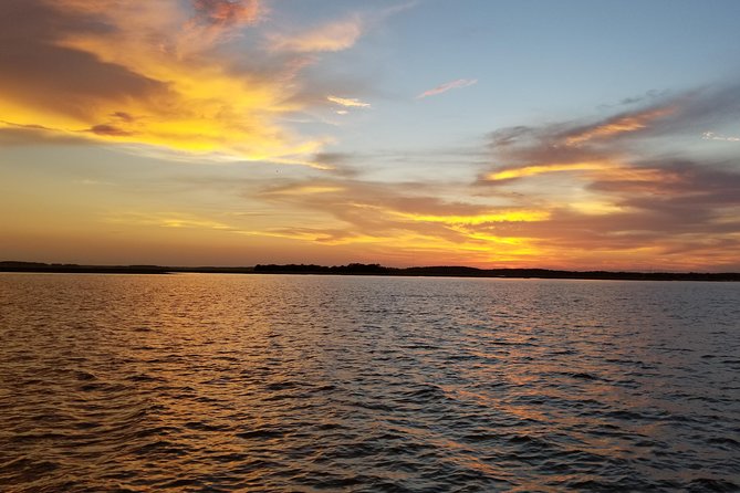 Private Hilton Head Sunset Sailing Tour with Dolphin Watching - Sunset Views and Photo Opportunities