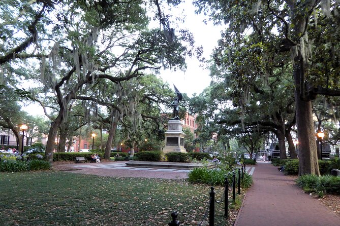 Private Historic Savannah Driving Tour - History and Heritage at Colonial Park Cemetery
