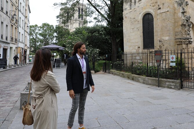 Private Historical Tour of Notre Dame - Point Zero: The Heart of Paris