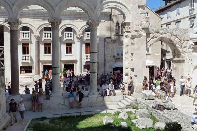Private History and Trivia Walking Tour by a Local Guide - The Northern Gate and Iconic Statues