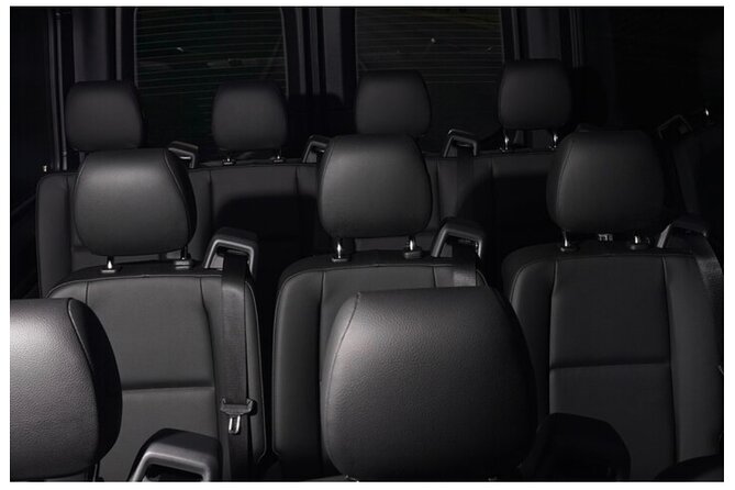 Private Hotel & Airport Transfers in New Orleans Area One Way - Personalized Service from Knowledgeable Local Drivers