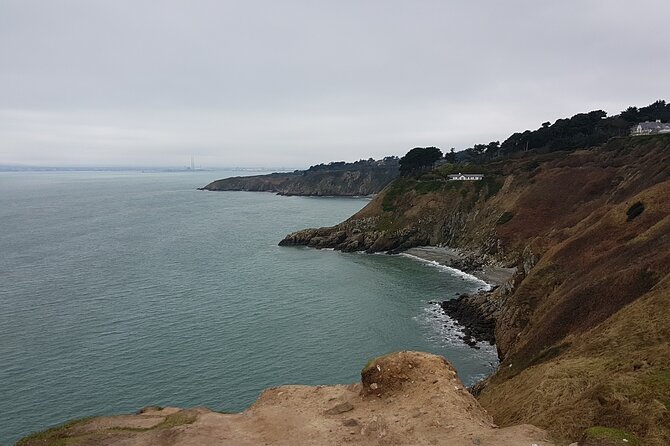 Private Howth Coastal Walk - Refreshment Break at The Abbey Tavern