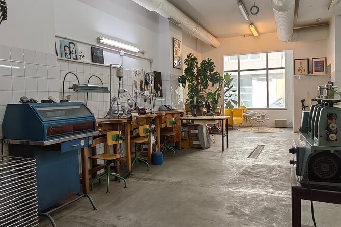 Private Initiation Workshops to Jewelry in Coruña - Key Points