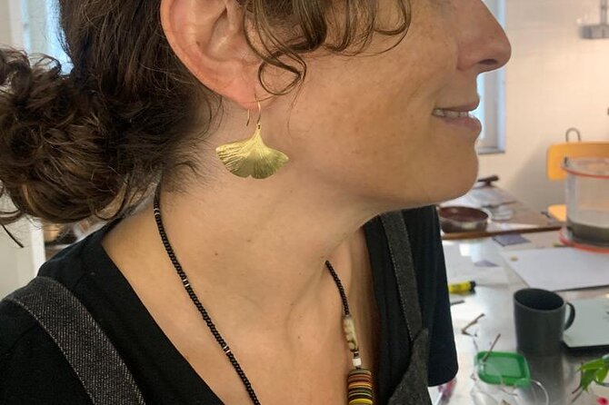 Private Initiation Workshops to Jewelry in Coruña - The Workshop Location and Meeting Details