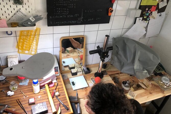 Private Initiation Workshops to Jewelry in Coruña - Why This Jewelry Workshop Excels