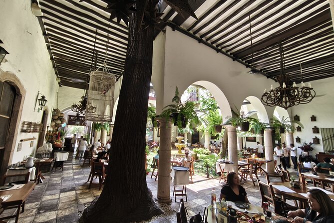 Private Instagram Cenotes Tour with Professional Photography - Exploring Valladolid: Colonial Charm and Mexican Cuisine