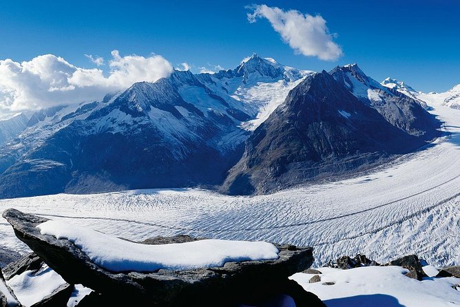 Private Interlaken Day trip from Geneva with optional activities - James Bond Fame: Visiting the Schilthorn