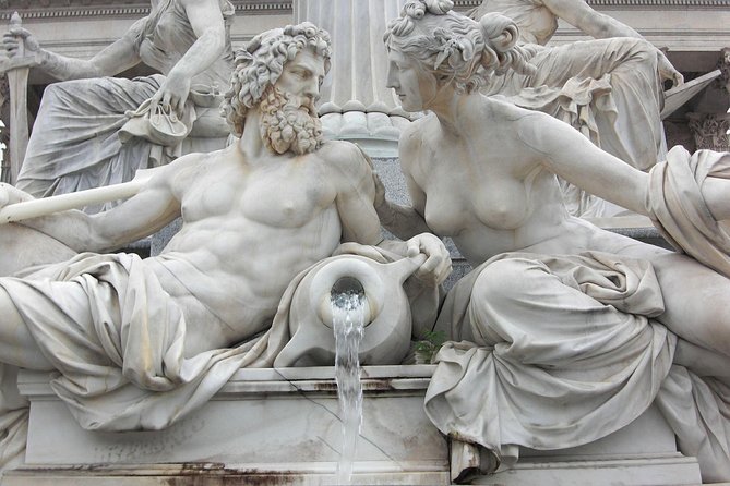 Private Introduction to Vienna Walking Tour - A Quick Visit to the Belvedere Palace