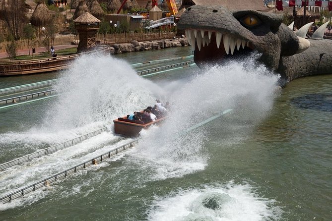 Private Istanbul full day daily or shopping tour - The Trendy Atmosphere of Kanyon Shopping Mall