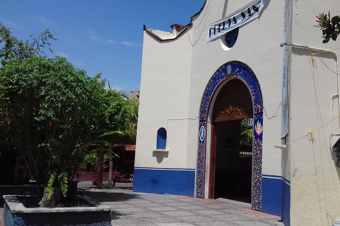 Private Ixtapa and Zihuatanejo City Tour - Visiting the Farmers Market for a Taste of Local Life